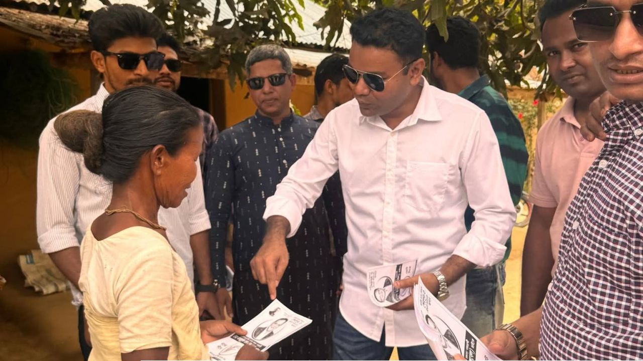 শেরপুর-৩ আসনে ধানের শীষের পক্ষে প্রচারণায় কেন্দ্রীয় ছাত্রদলের নেতা