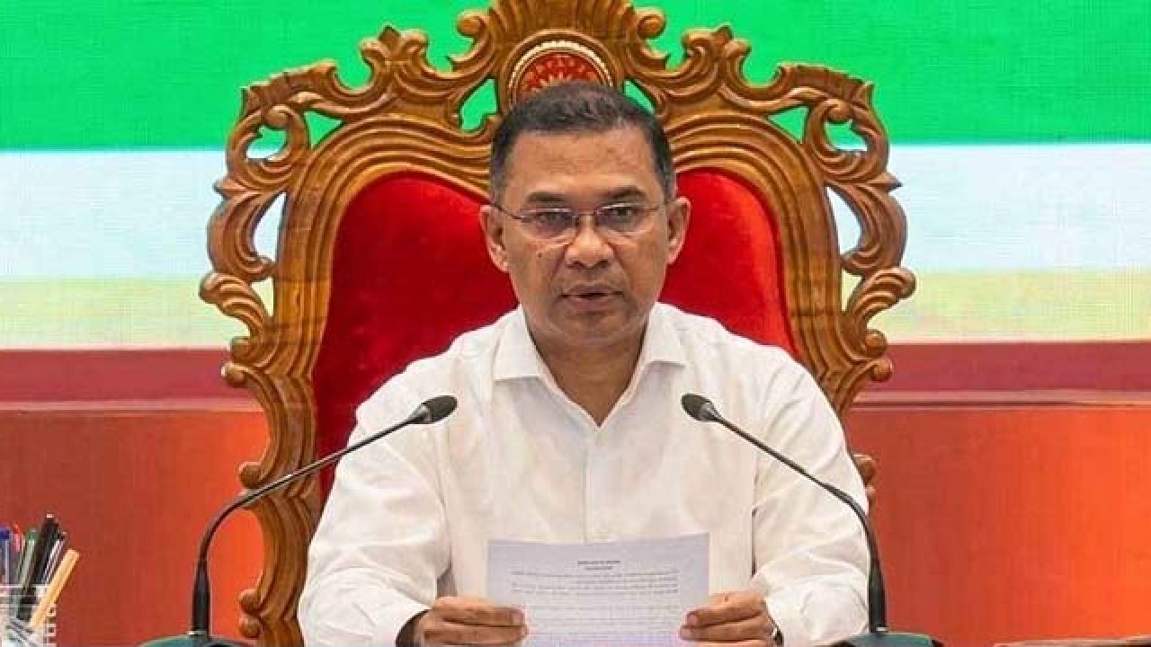 সশস্ত্র বাহিনী কোনো ব্যক্তি, দল ও পরিবারের সম্পদ নয় : প্রধানমন্ত্রী