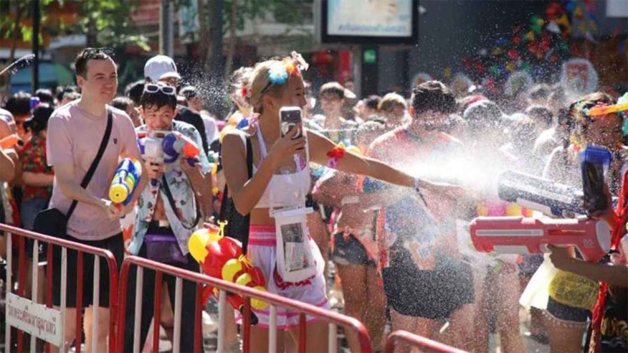 থাইল্যান্ডে নববর্ষের উৎসব: চার দিনে ৭৫৫ সড়ক দুর্ঘটনা, নিহত ১৫৪