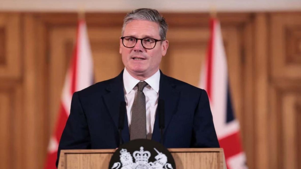 ইরান যুদ্ধে জড়াতে চাপের কাছে নতি স্বীকার করব না: ব্রিটিশ প্রধানমন্ত্রী