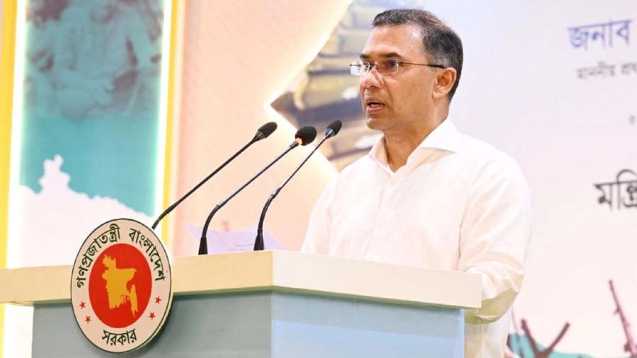 পেশাগত উৎকর্ষতার পাশাপাশি মানবিক মানুষ হয়ে ওঠাও জরুরি : প্রধানমন্ত্রী