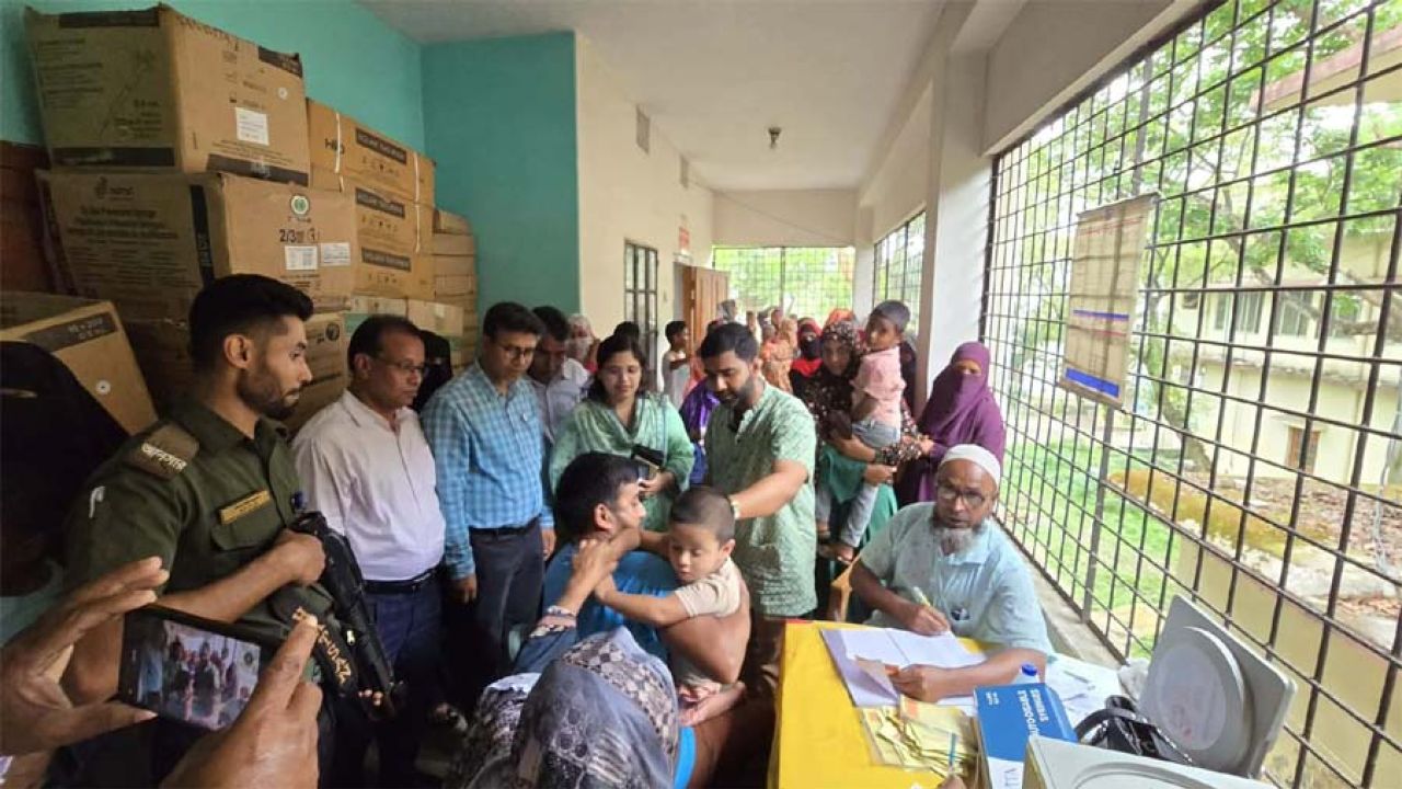 শ্রীবরদীতে হাম-রুবেলা ক্যাম্পেইন উদ্ধোধন