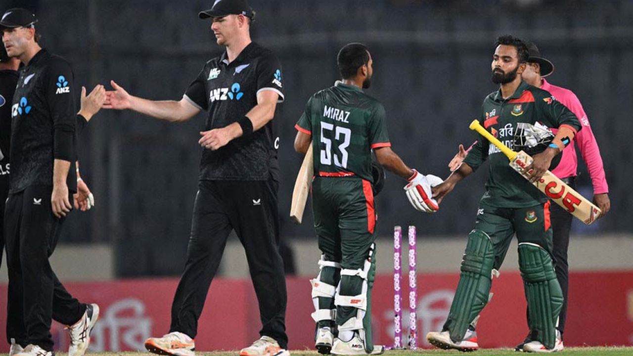 সহজ জয়ে সিরিজে সমতা ফেরালো বাংলাদেশ