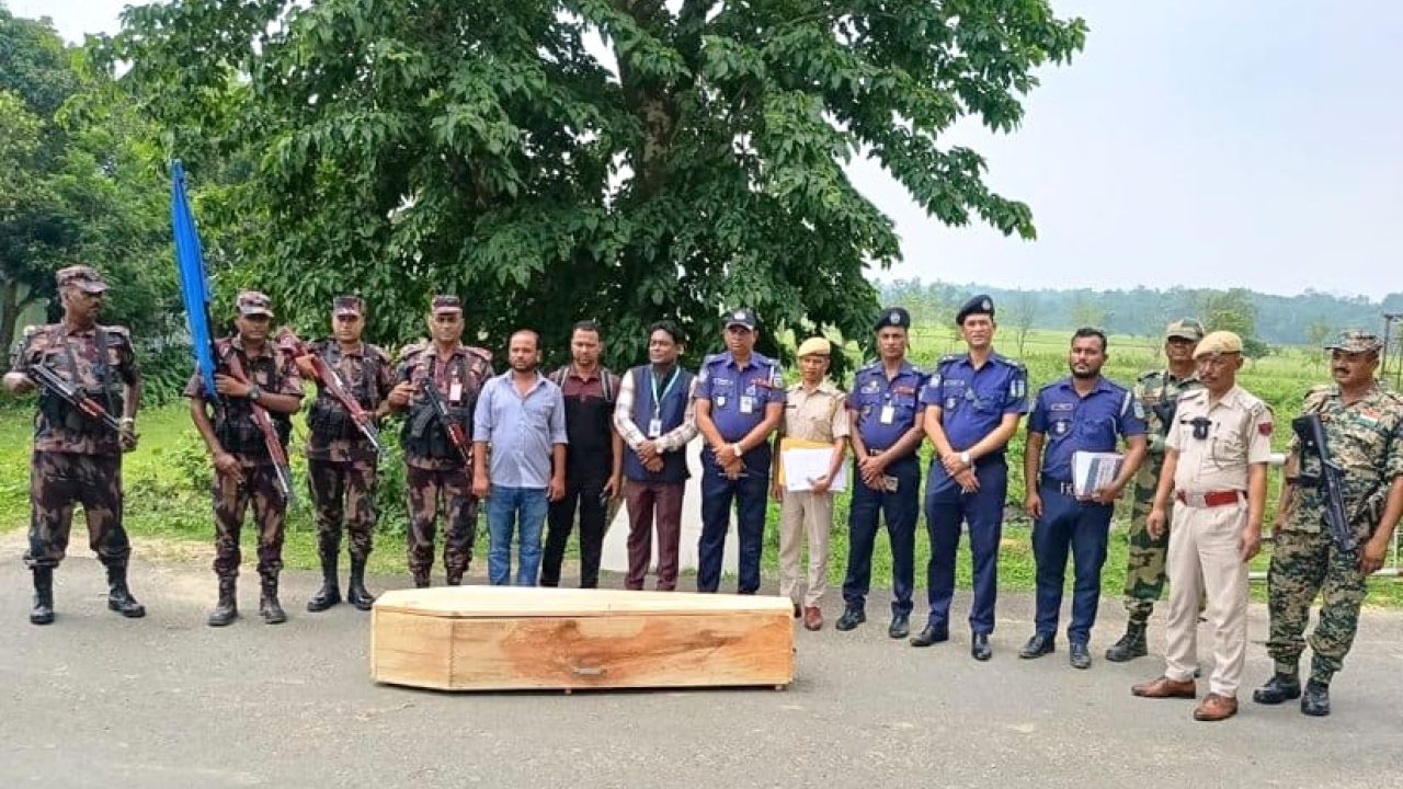 শেরপুর সীমান্ত দিয়ে বাংলাদেশী যুবকের মরদেহ হস্তান্তর