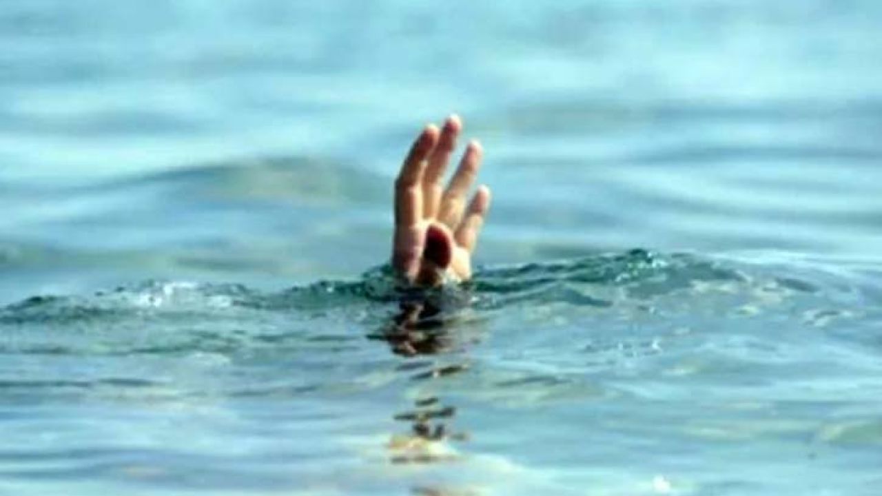 নান্দাইলে পুকুরে ডুবে দুই চাচাতো বোনের মৃত্যু