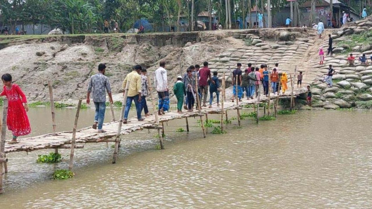 শেরপুরে সড়ক ও সেতু না থাকায় জনদুর্ভোগ