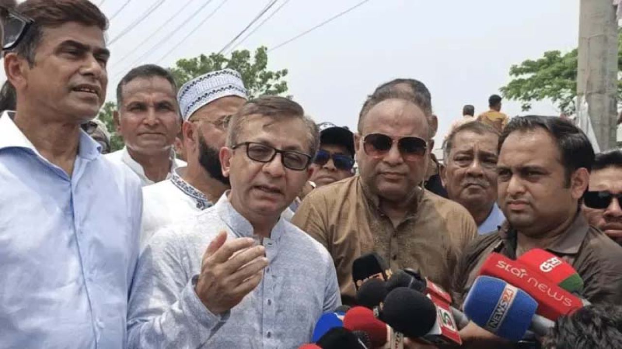 গ্যাস সঙ্কটের কারণেই দেশে লোডশেডিং বেড়েছে : বাণিজ্যমন্ত্রী