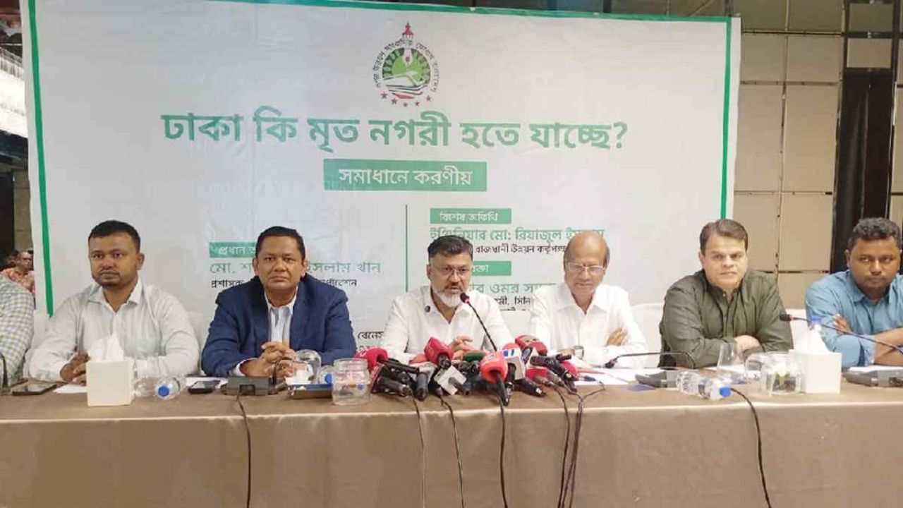 হকারদের জন্য ৬ মাঠে অস্থায়ী মার্কেট গড়ার পরিকল্পনা ডিএনসিসির