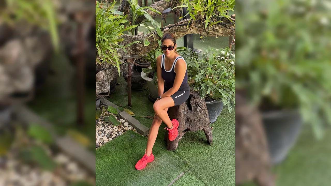 ‘অভিযোগের মাঝে কোথাও শান্তি খুঁজে নিচ্ছি’