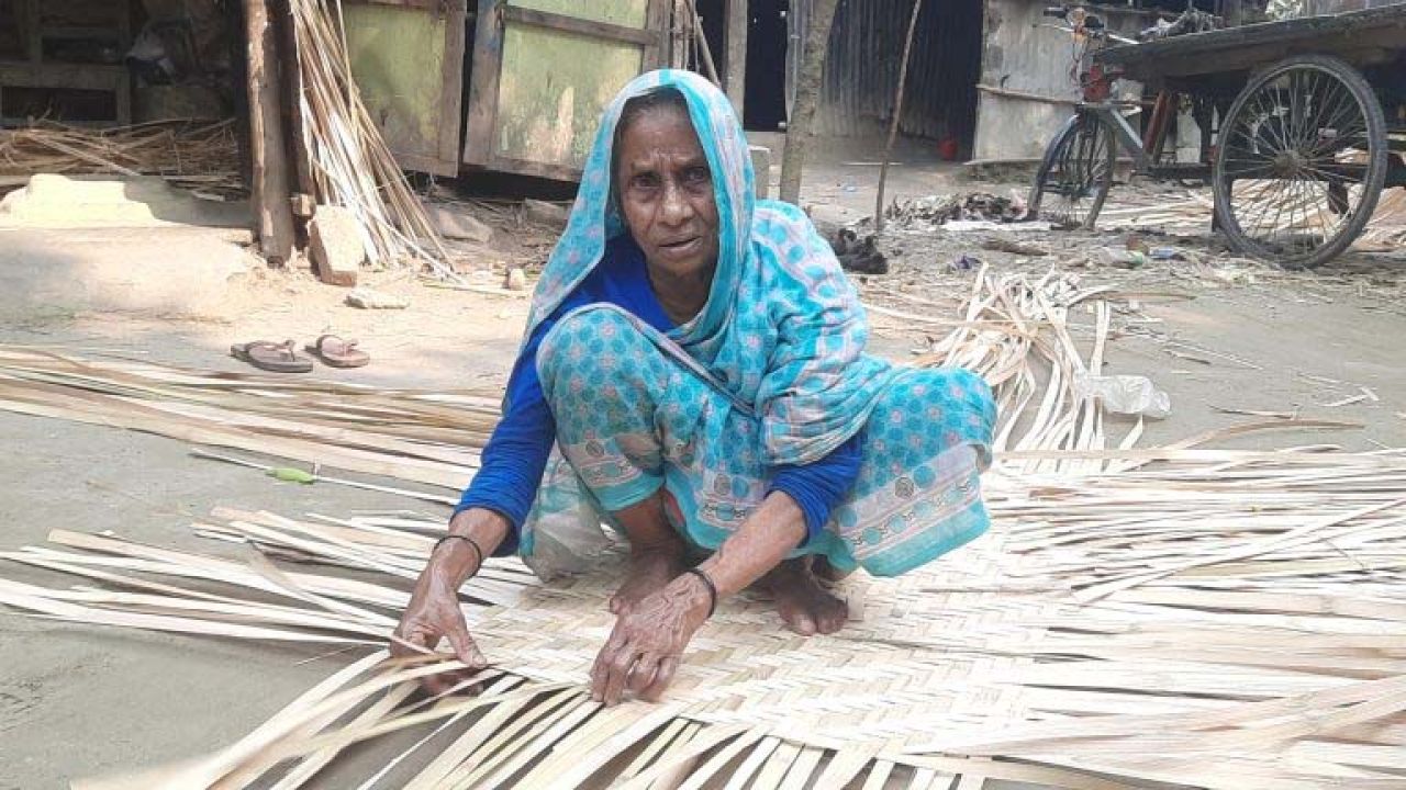 হারিয়ে যাওয়ার পথে বাঁশ ও বেতের তৈরি পণ্য