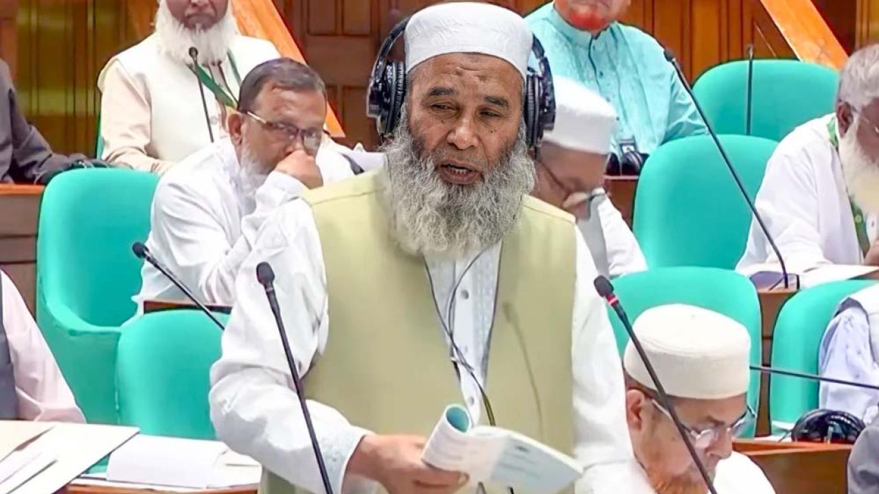 দেশে কোরআনের আইন প্রতিষ্ঠার আহ্বান জামায়াত এমপির