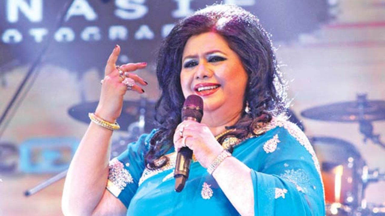 ‘মিনার-ই-দিল্লি’ সম্মাননা পাচ্ছেন রুনা লায়লা