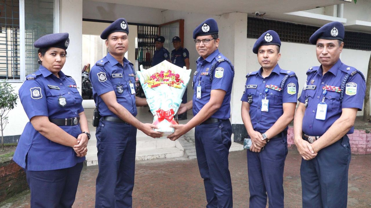 শেরপুর সদর থানা পরিদর্শন করলেন নবাগত পুলিশ সুপার