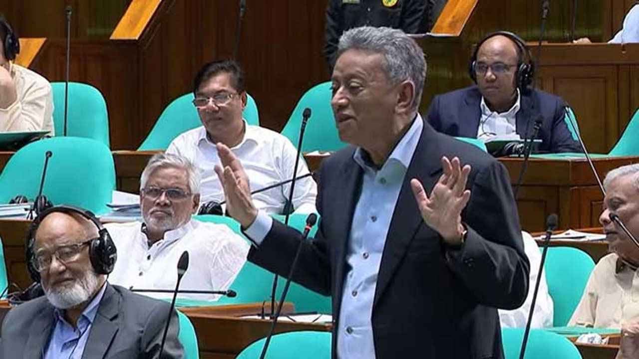 বিতর্ক, আপত্তি পেরিয়ে পাস হলো সিকিউরিটিজ কমিশন বিল