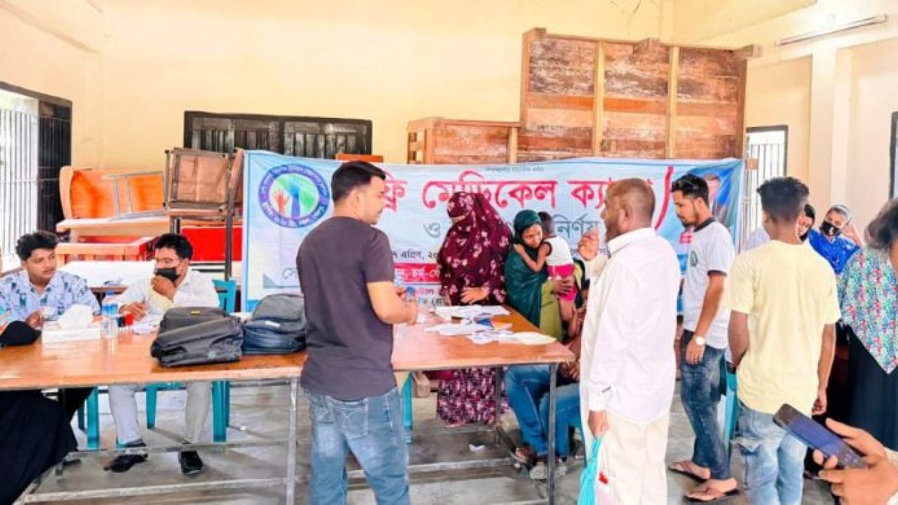 নকলায় ফ্রি মেডিকেল ক্যাম্প অনুষ্ঠিত 