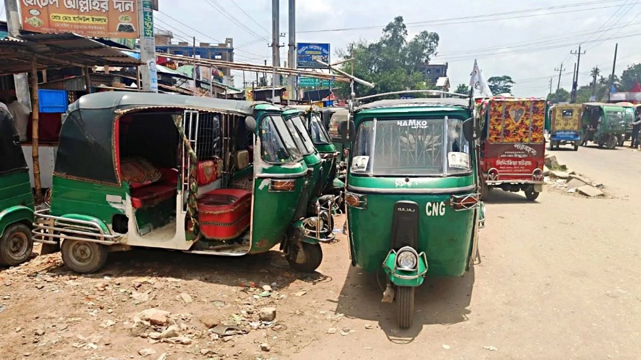 ঝিনাইগাতীতে সন্ধ্যার পর সিএনজির অতিরিক্ত ভাড়া আদায়