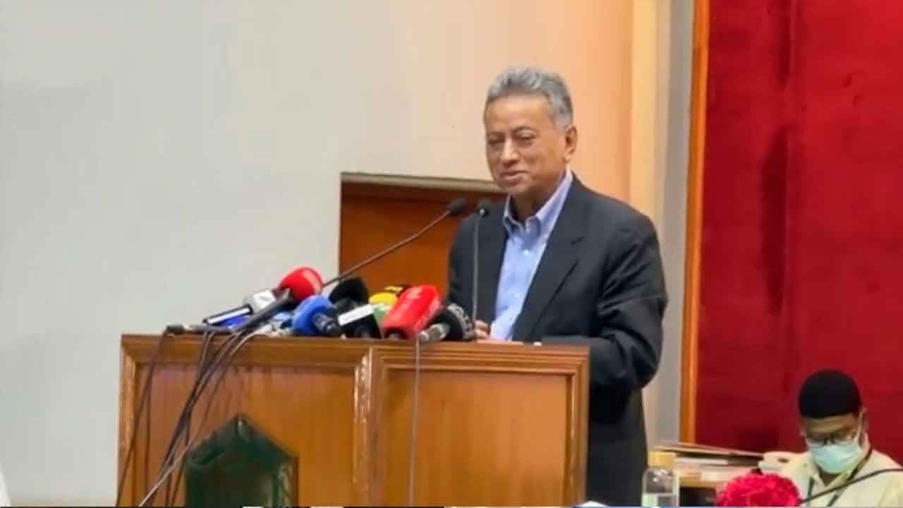 বড় প্রকল্প নয়, সামাজিক কর্মসূচিতে গুরুত্ব দিচ্ছে সরকার: আমির খসরু