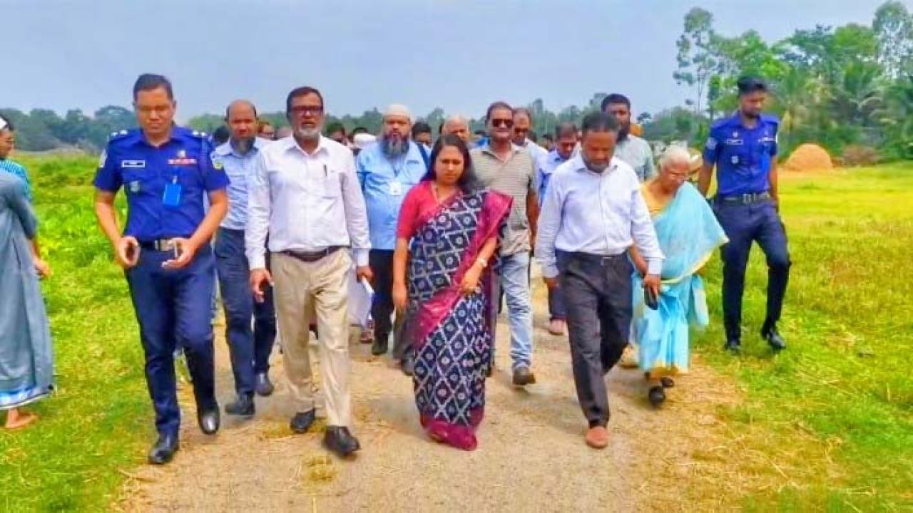 প্রস্তাবিত শেরপুর সরকারি মেডিকেল কলেজের জায়গা পরিদর্শন