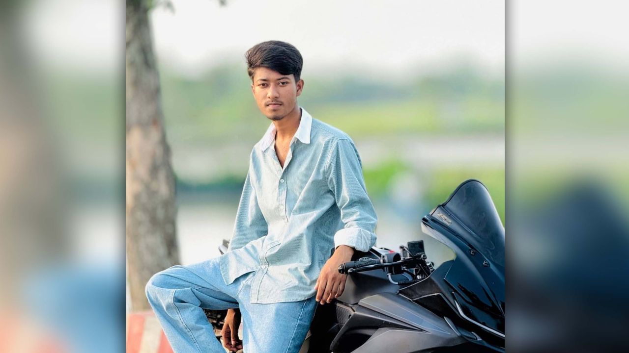 শেরপুরে কিশোর গ্যাংয়ের হামলার ১০ দিন পর প্রাণ গেল কলেজ ছাত্রের