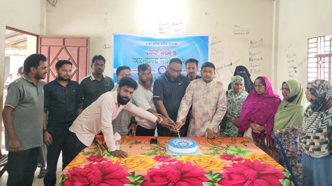 উত্তরণ পাবলিক স্কুল অ্যালামনাই অ্যাসোসিয়েশনের প্রতিষ্ঠাবার্ষিকী উদযাপন
