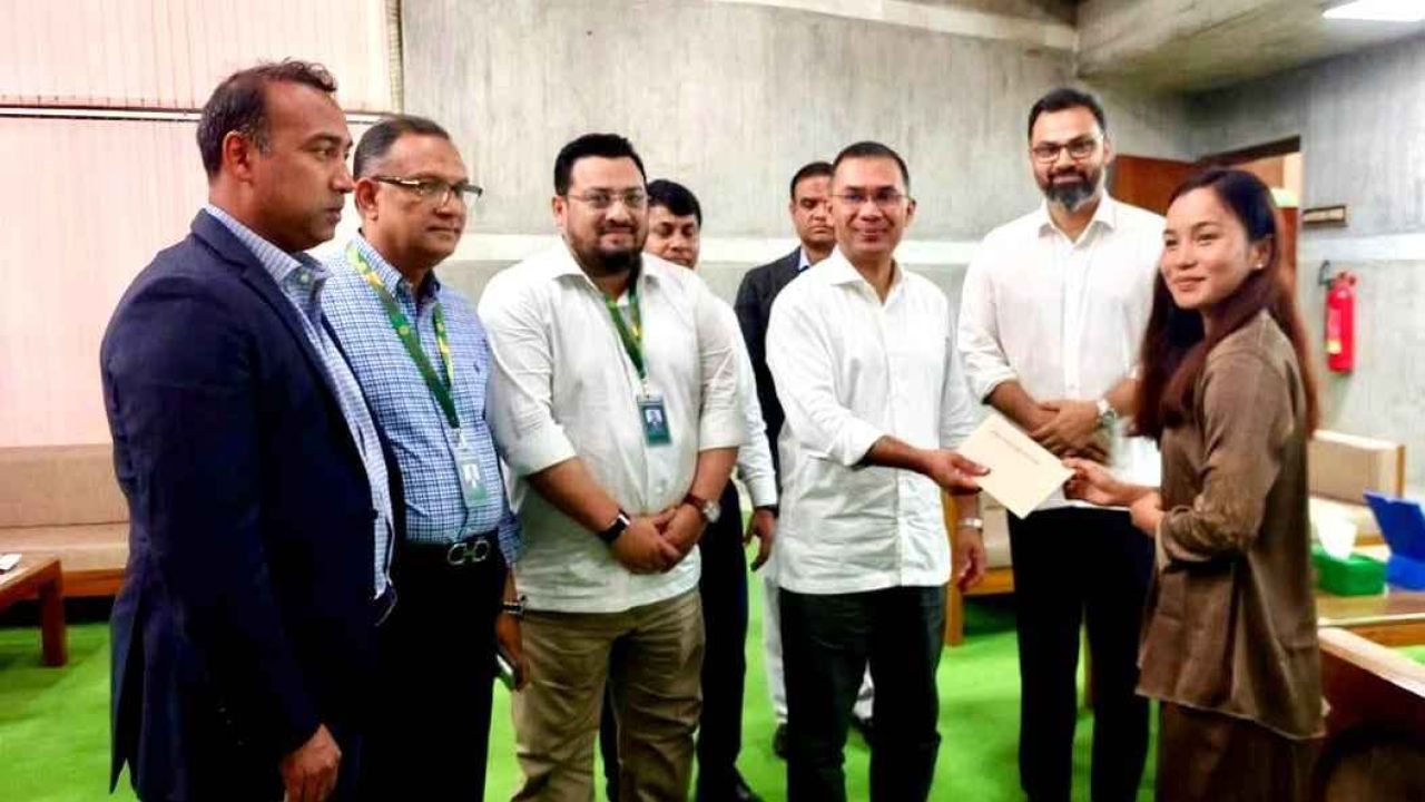 ফুটবলার ঋতুপর্ণার বাড়ি নির্মাণে প্রধানমন্ত্রীর অনুদান