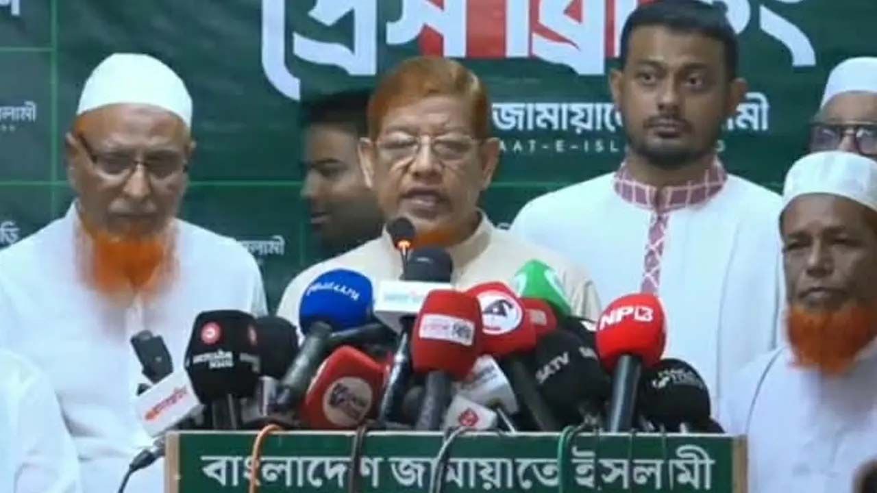 সীমান্তবর্তী সব জেলায় প্রতিবাদ সমাবেশ করবে ১১ দল