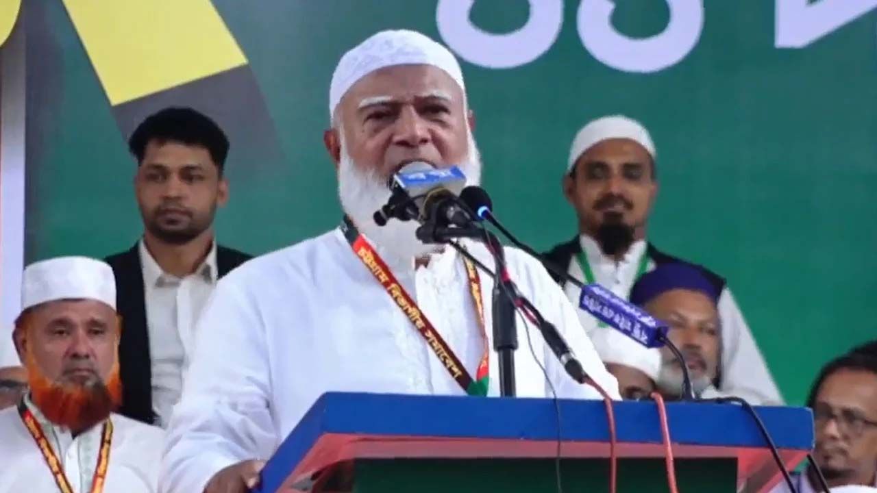 প্রধানমন্ত্রীর ভুল-ভাল কথায় বাংলাদেশ লজ্জিত হবে: জামায়াত আমির