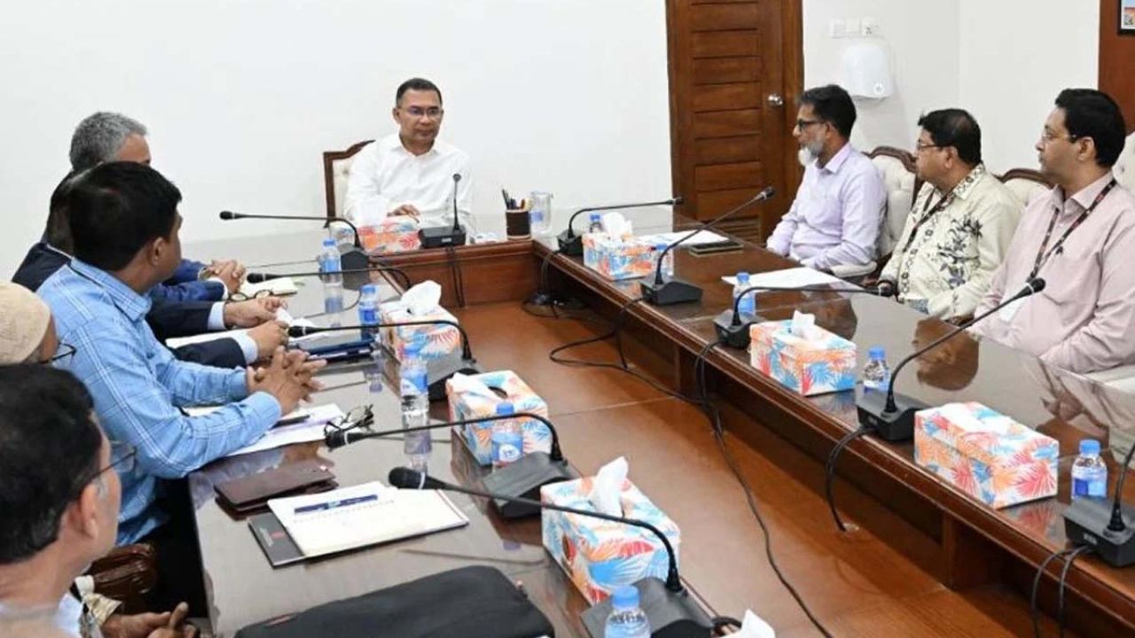 বিআরটি প্রকল্পের অগ্রগতি নিয়ে সভা করলেন প্রধানমন্ত্রী