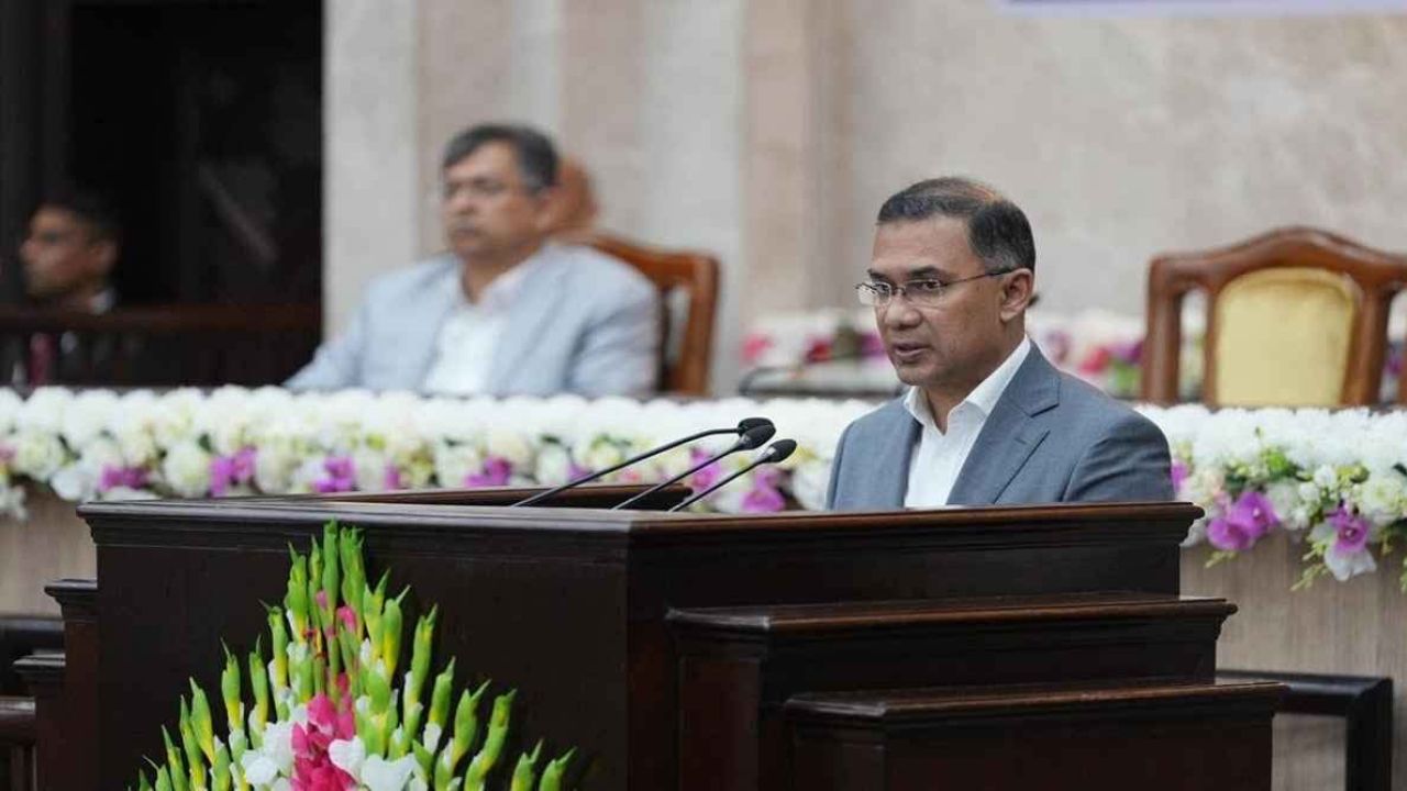 নিরাপত্তার ঘেরাটোপ যেন জনগণ থেকে দূরে না রাখে: এসএসএফকে প্রধানমন্ত্রী