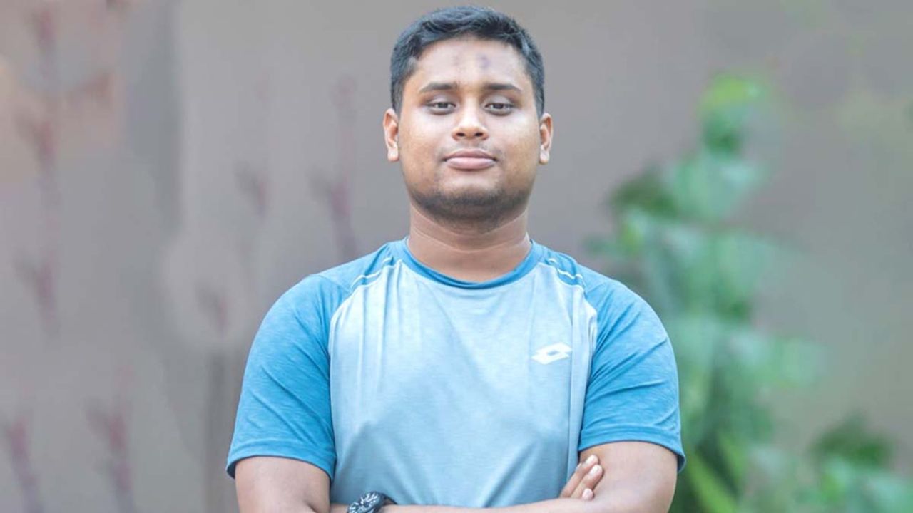 লন্ডনে হাসনাত আবদুল্লাহর বিরুদ্ধে মামলা