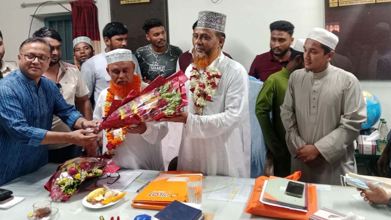 নিজ পদে পূর্ণবহাল হলেন দেওয়ানগঞ্জ কামিল মাদরাসার অধ্যক্ষ মোতালেব হোসেন খান