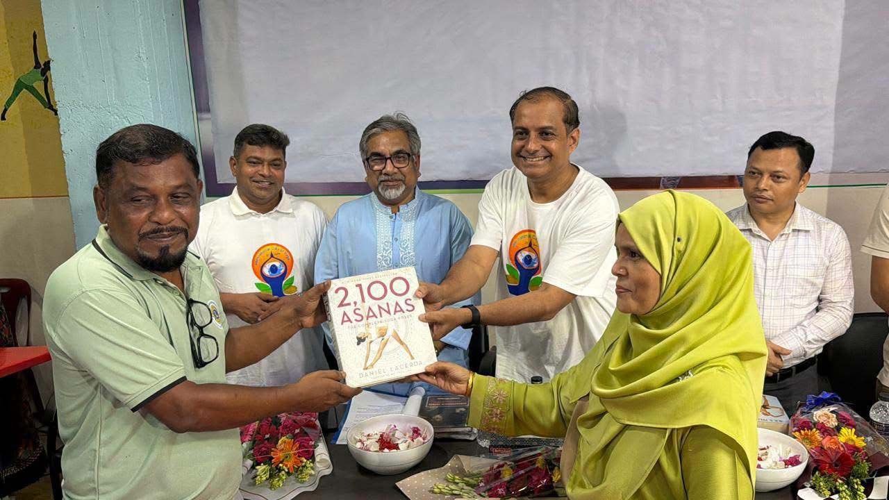 ময়মনসিংহে আন্তর্জাতিক যোগ দিবস উদযাপন