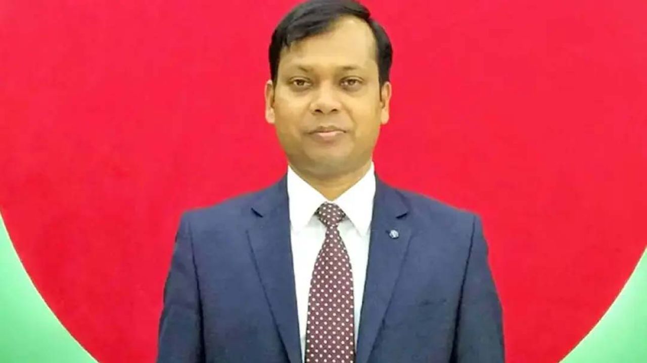 সিলেট থেকে বিদায়বেলায় ডিসি সারওয়ারের আবেগঘন বার্তা