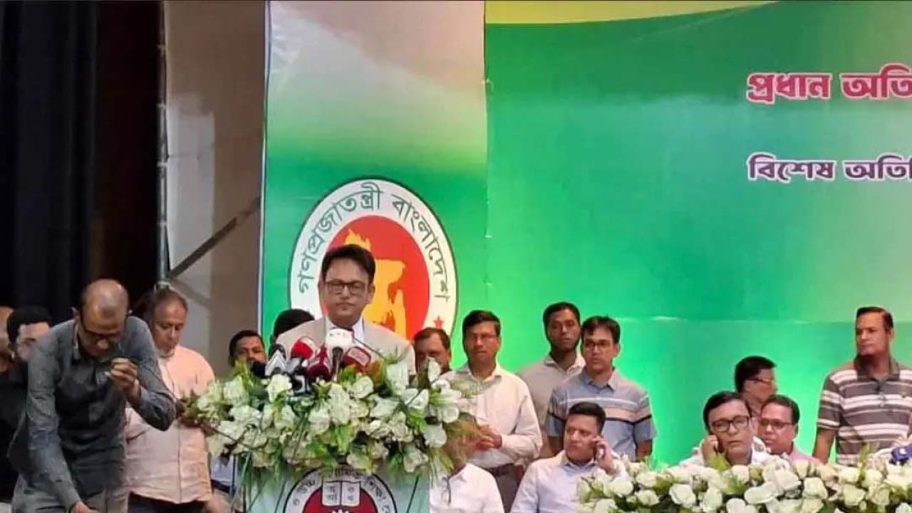 নকল পেলে প্রতিষ্ঠান প্রধানকে আইনের আওতায় আনা হবে : শিক্ষামন্ত্রী