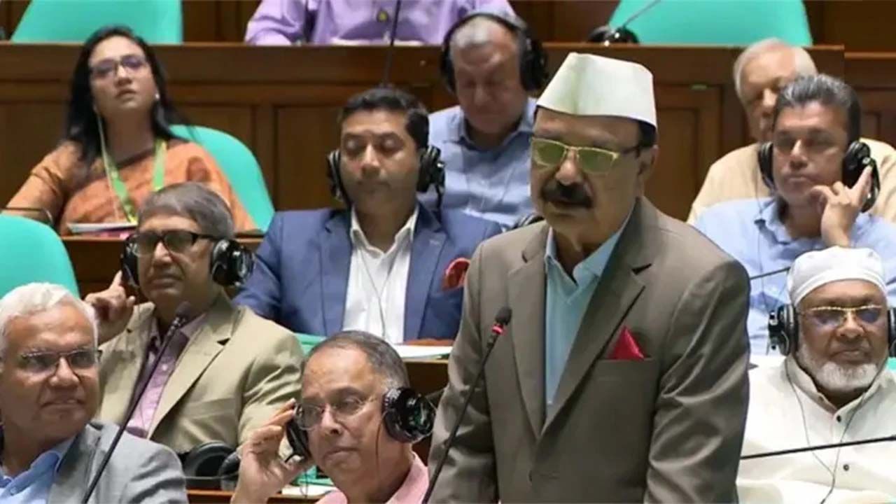 স্বরাষ্ট্রমন্ত্রীর বাড়ির পাশ দিয়েই মাদকের বড় চালান আসে: সংসদে গয়েশ্বর