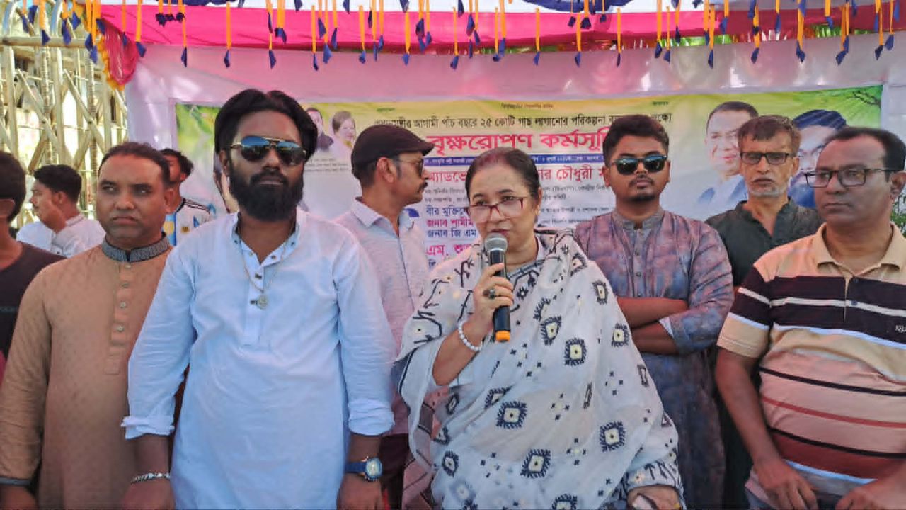 জামালপুরে জিয়া সাইবার ফোর্সের বৃক্ষরোপন কর্মসচী পালন