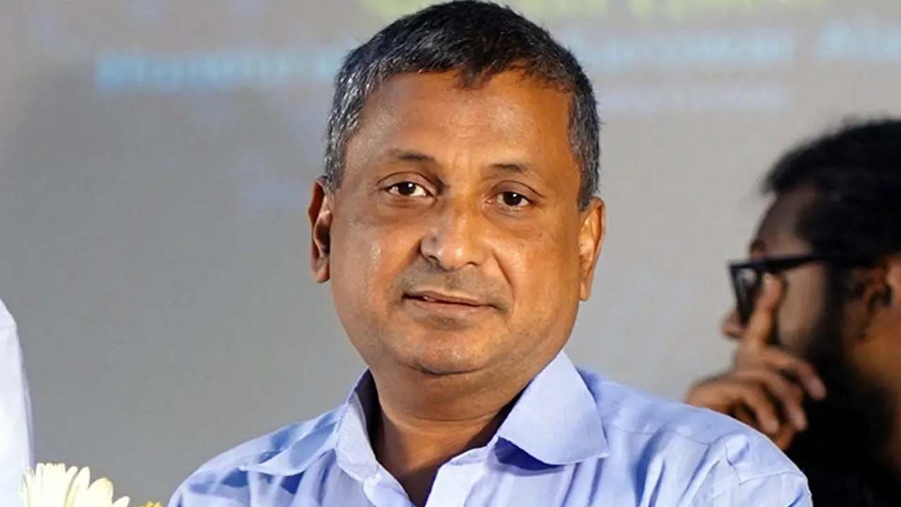 চট্টগ্রাম-২ আসনে সারোয়ারের প্রার্থিতা বৈধ, শপথে বাধা নেই: হাইকোর্ট