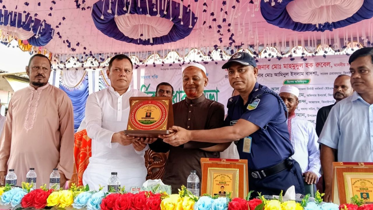 ঝিনাইগাতী ক্ষুদ্র বণিক সমবায় সমিতির বার্ষিক সাধারণ সভা অনুষ্ঠিত