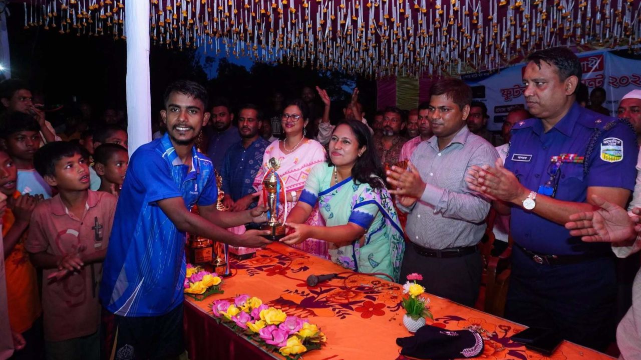 মাদকমুক্ত সমাজ গঠনে নালিতাবাড়ীতে প্রীতি ফুটবল ম্যাচ অনুষ্ঠিত
