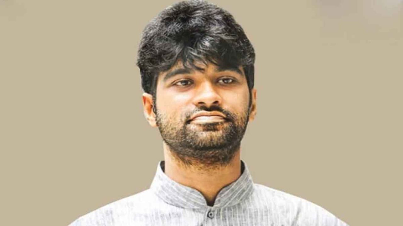 ছাত্র ইউনিয়ন থেকে মেঘমল্লার বসুর পদত্যাগ