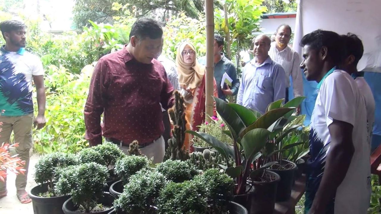 জামালপুরে সপ্তাহব্যাপী বৃক্ষরোপণ অভিযান ও বৃক্ষমেলা উদ্বোধন
