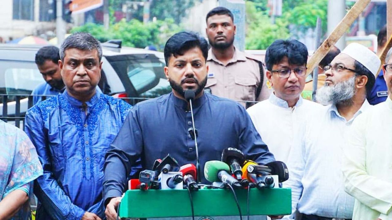 ক্যাম্পাসে অস্থিতিশীল পরিস্থিতি তৈরি দীর্ঘমেয়াদি ষড়যন্ত্রের অংশ হতে পারে: প্রতিমন্ত্রী ইশরাক