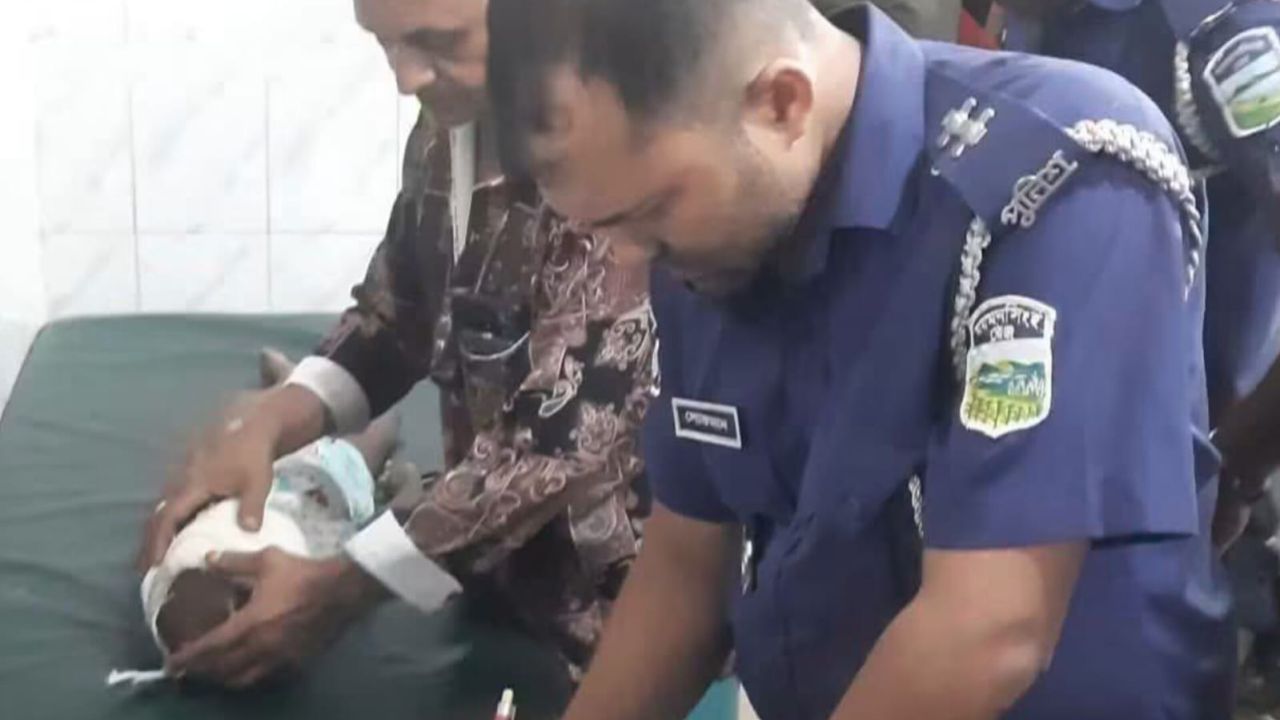 নকলায় সিএনজি-ভটভটির মুখোমুখি সংঘর্ষে শিশুর মৃত্যু