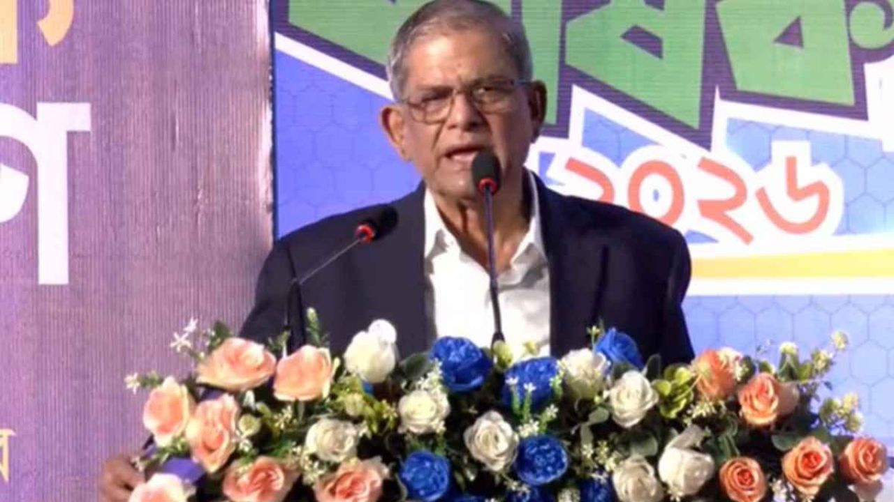 দেশ ওপরে উঠতে থাকলেই পেছনে ঠেলে দেওয়ার চক্রান্ত হয়: ফখরুল
