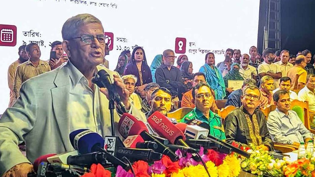 বিরোধীদল হাসিনার ভাষায় কথা বলা শুরু করেছে: মির্জা ফখরুল