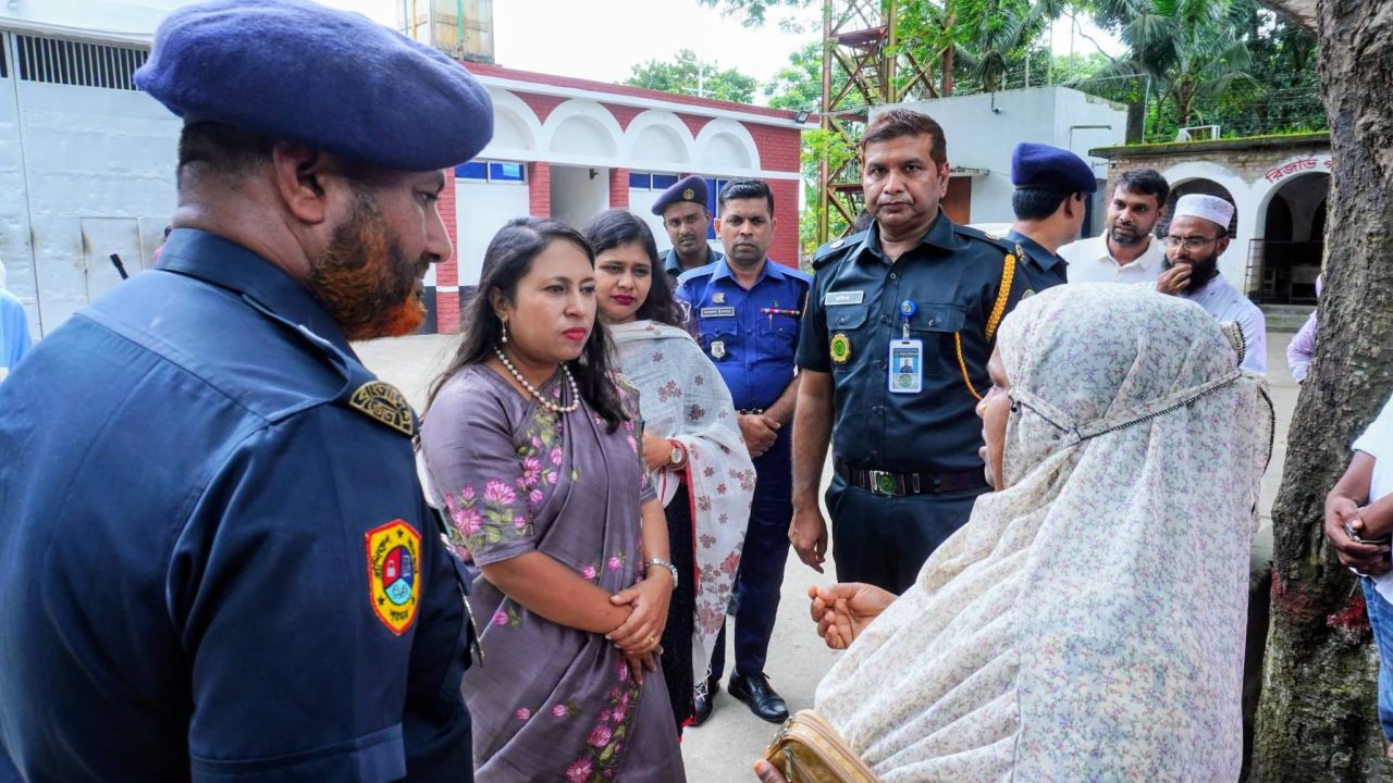 শেরপুরে জেলা কারাগার পরিদর্শন করলেন জেলা প্রশাসক