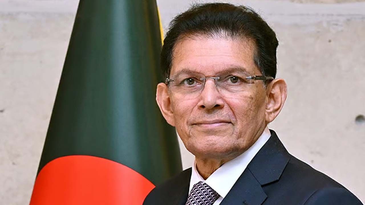 দুই দিনের সফরে কাতারের উদ্দেশে পররাষ্ট্রমন্ত্রী