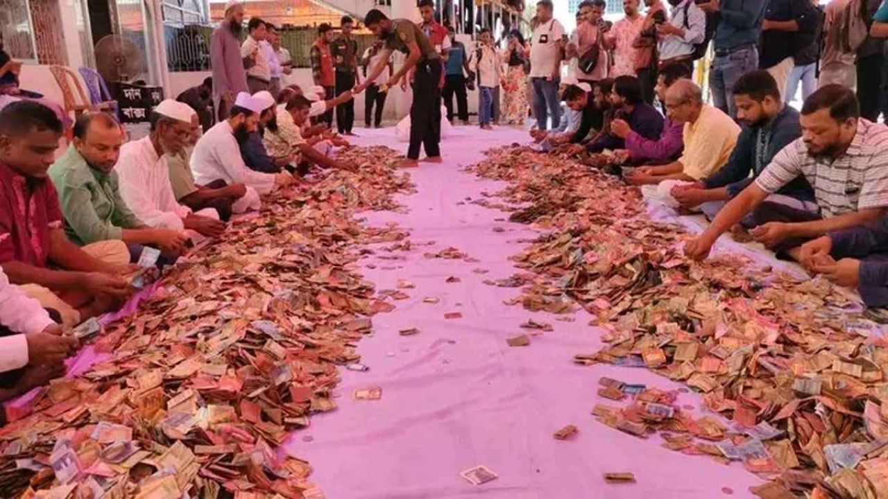 ৪র্থ বারের মতো খোলা হলো শাহজালাল (রহ.) মাজারের দানবাক্স ও ডেগ