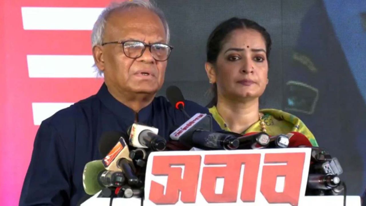 গত ১৭ বছর দেশের শিক্ষাব্যবস্থা নিয়ে ছেলেখেলা করা হয়েছে: রিজভী