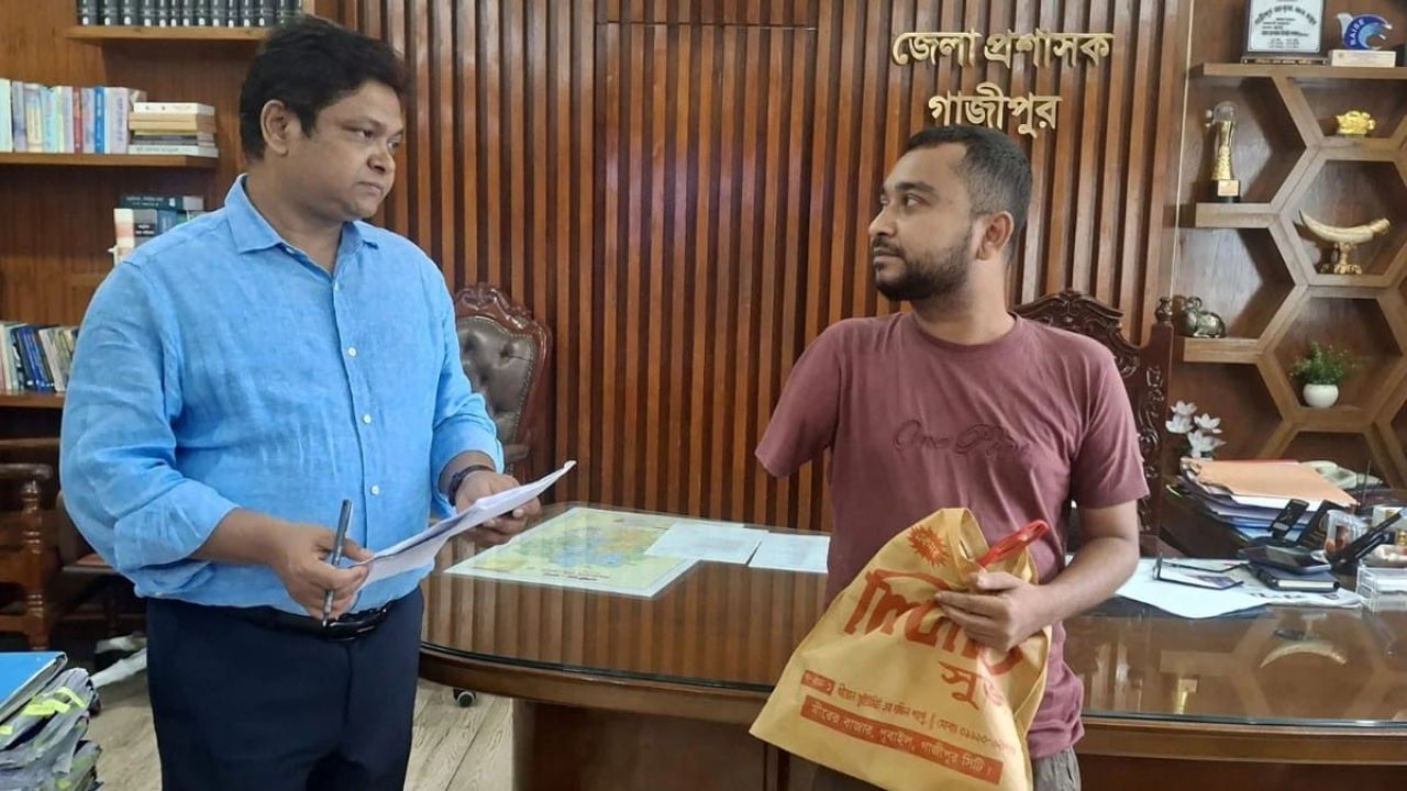 গণশুনানিতে উঠে আসছে মানুষের জীবনের নানা বাস্তবতার গল্প